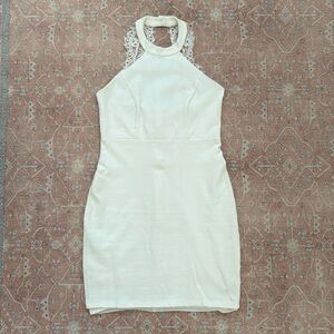 Lulu’s M White Lace Dress Fitted